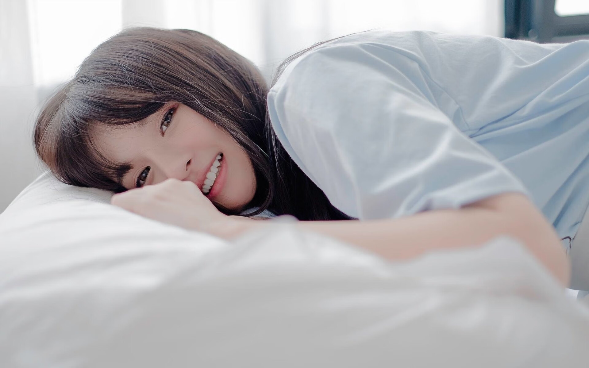 2022年总决赛:库里在关键时刻几次神级远投,让对手完全无解,夺冠瞬间令人难忘